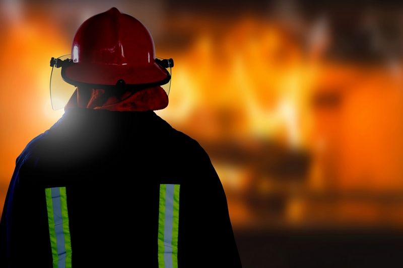 Trois incendies suspects en une nuit à Sherbrooke